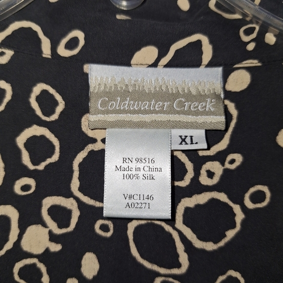 Coldwater Creek Black 100% Silk Long Sleeve Button-Up  Size XL - Picture 7 of 9
